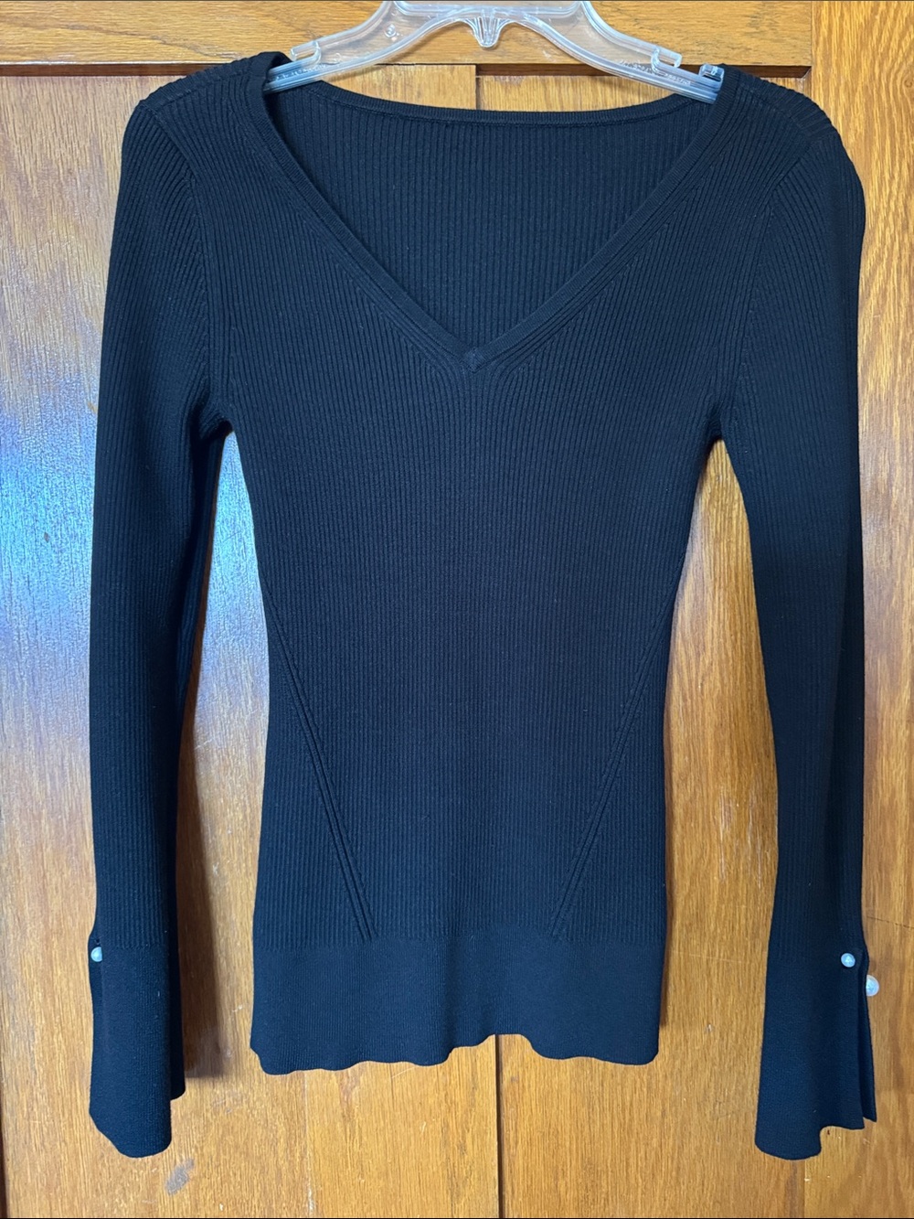 White House Black Market Ribbed V-Neck Long Sleeve Top